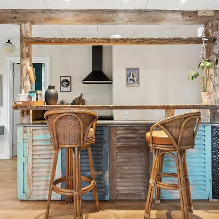 Leilighet Newly Renovated Flat In Heart Of *