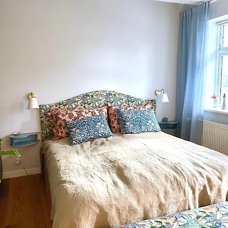 דירה Newly Renovated Flat In Heart Of